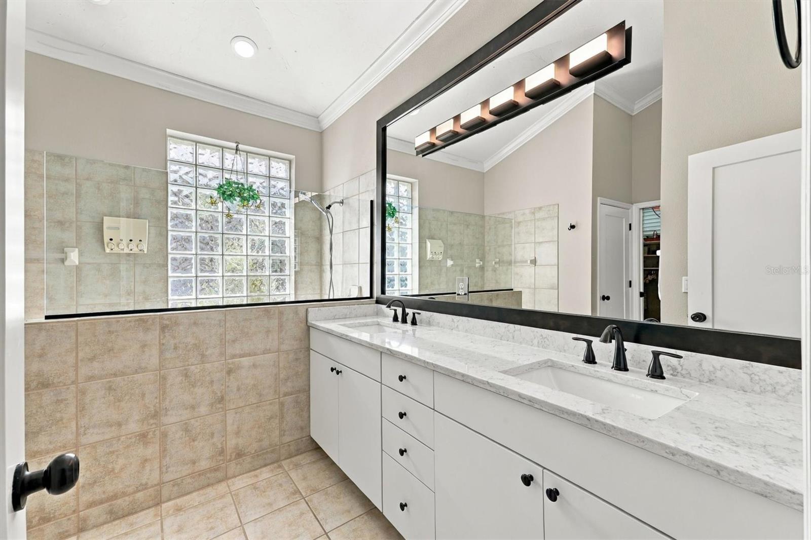 7808 HERITAGE CLASSIC COURT, Lakewood Ranch, FL 34202