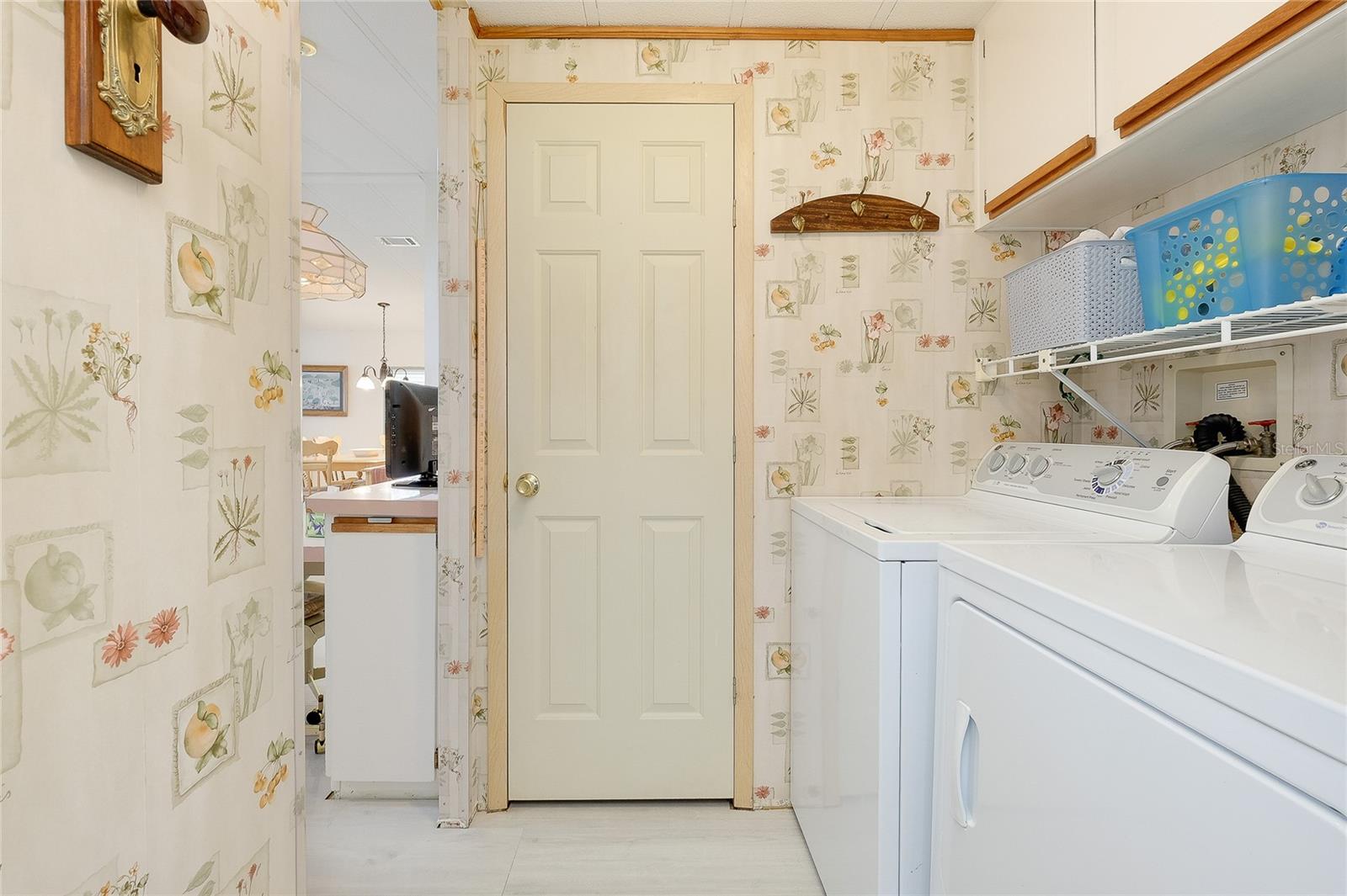 8905 34TH AVENUE E, Palmetto, FL 34221