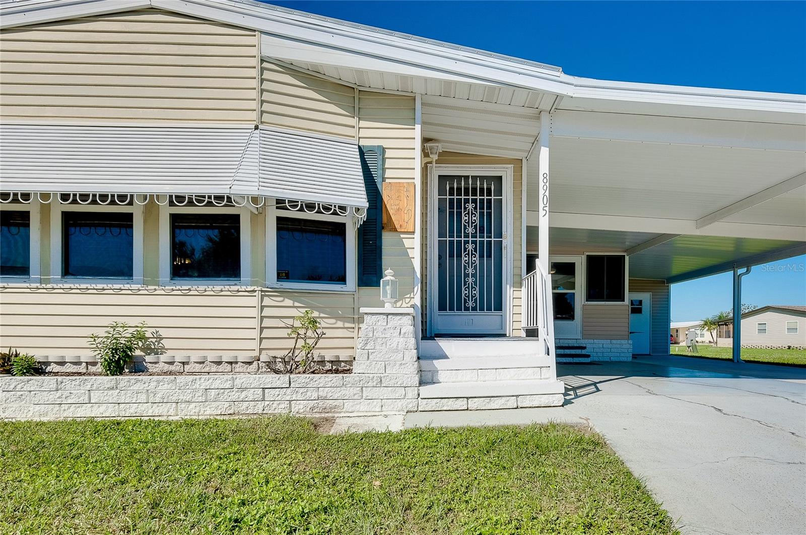 8905 34TH AVENUE E, Palmetto, FL 34221