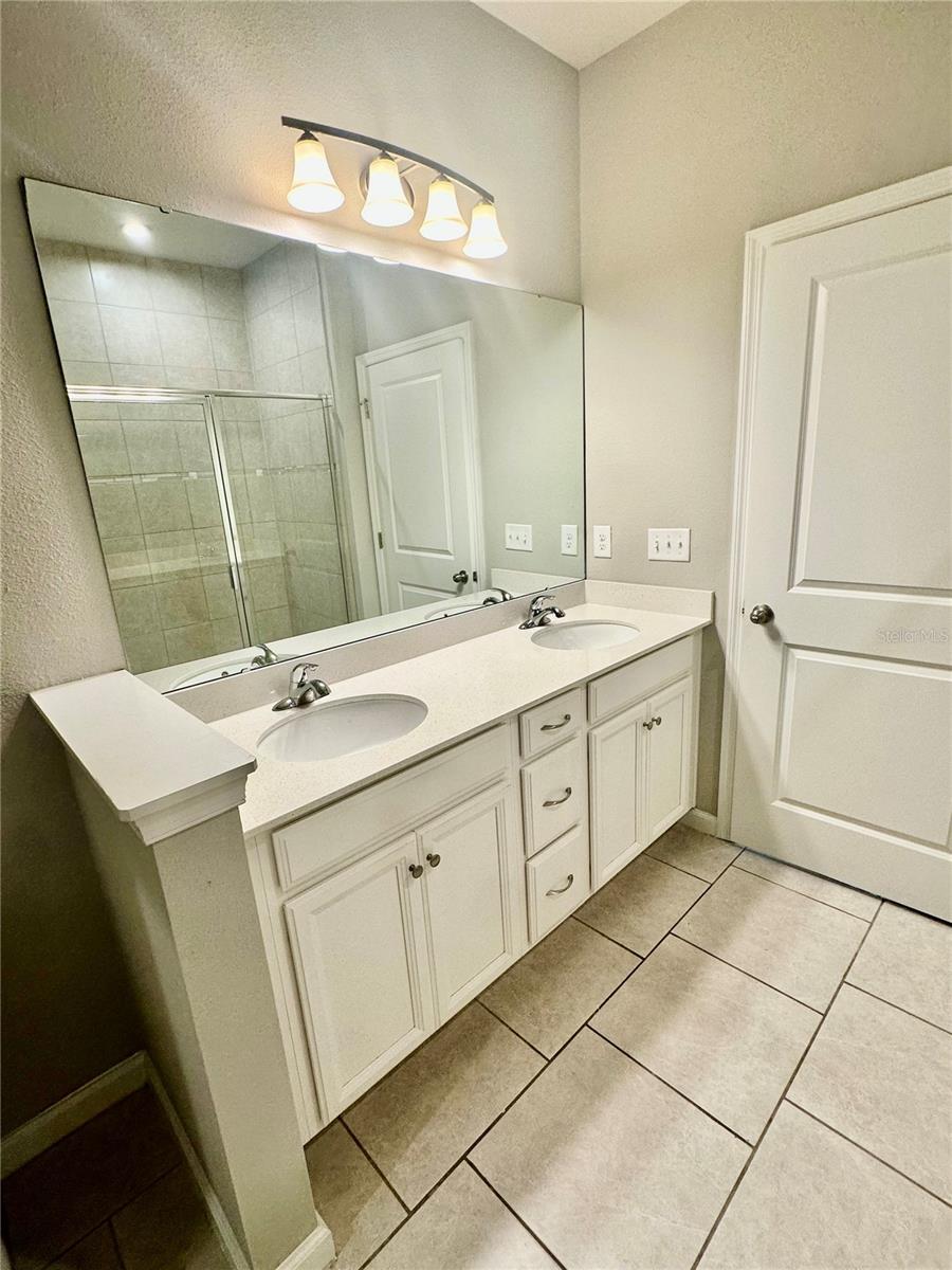 2113 LACEFLOWER DRIVE, Brandon, FL 33510
