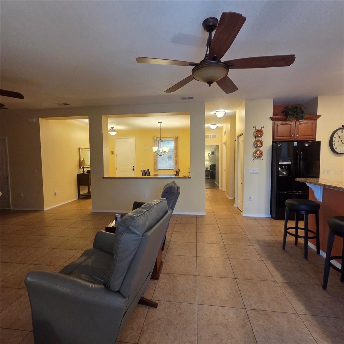 318 65TH AVENUE E, Bradenton, FL 34203