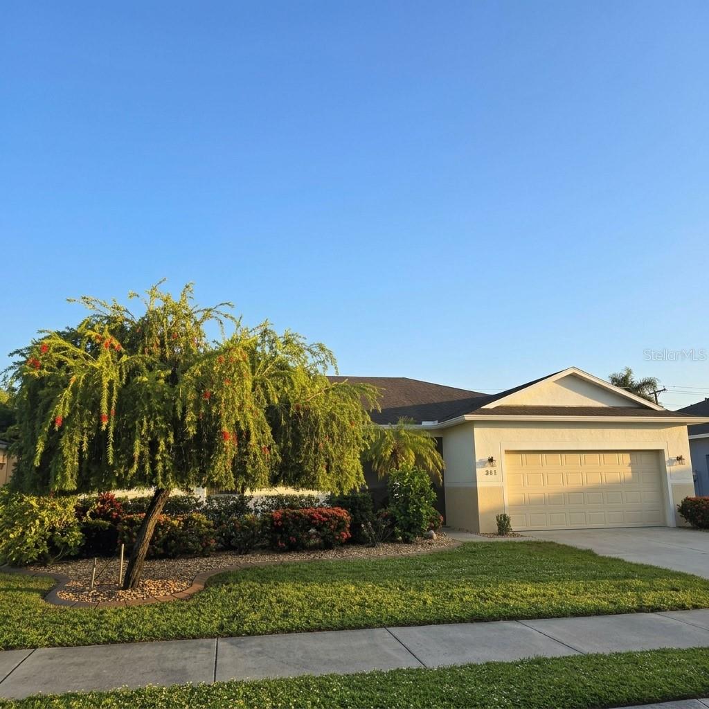 318 65TH AVENUE E, Bradenton, FL 34203