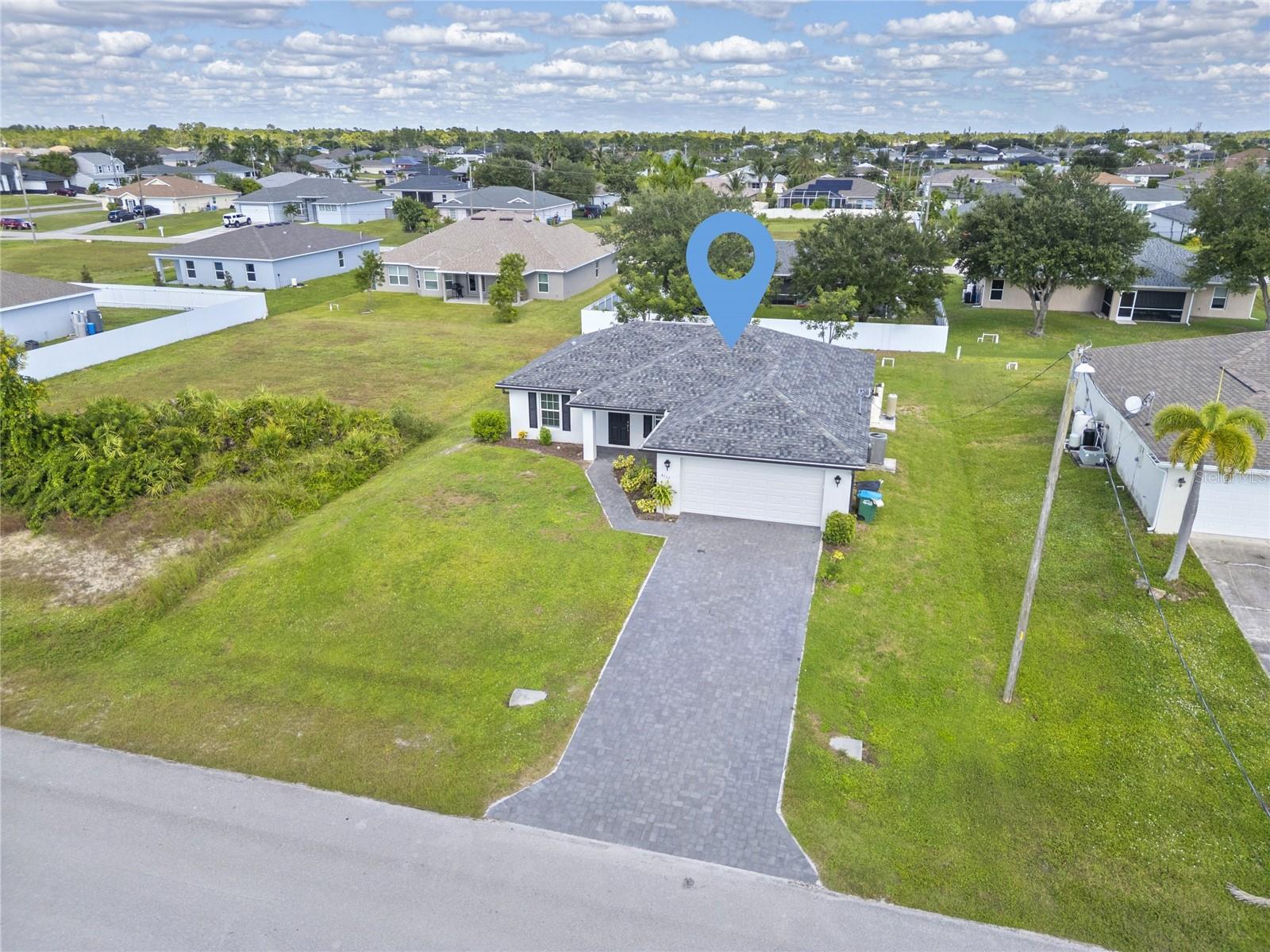 4137 NE 14TH PLACE, Cape Coral, FL 33909