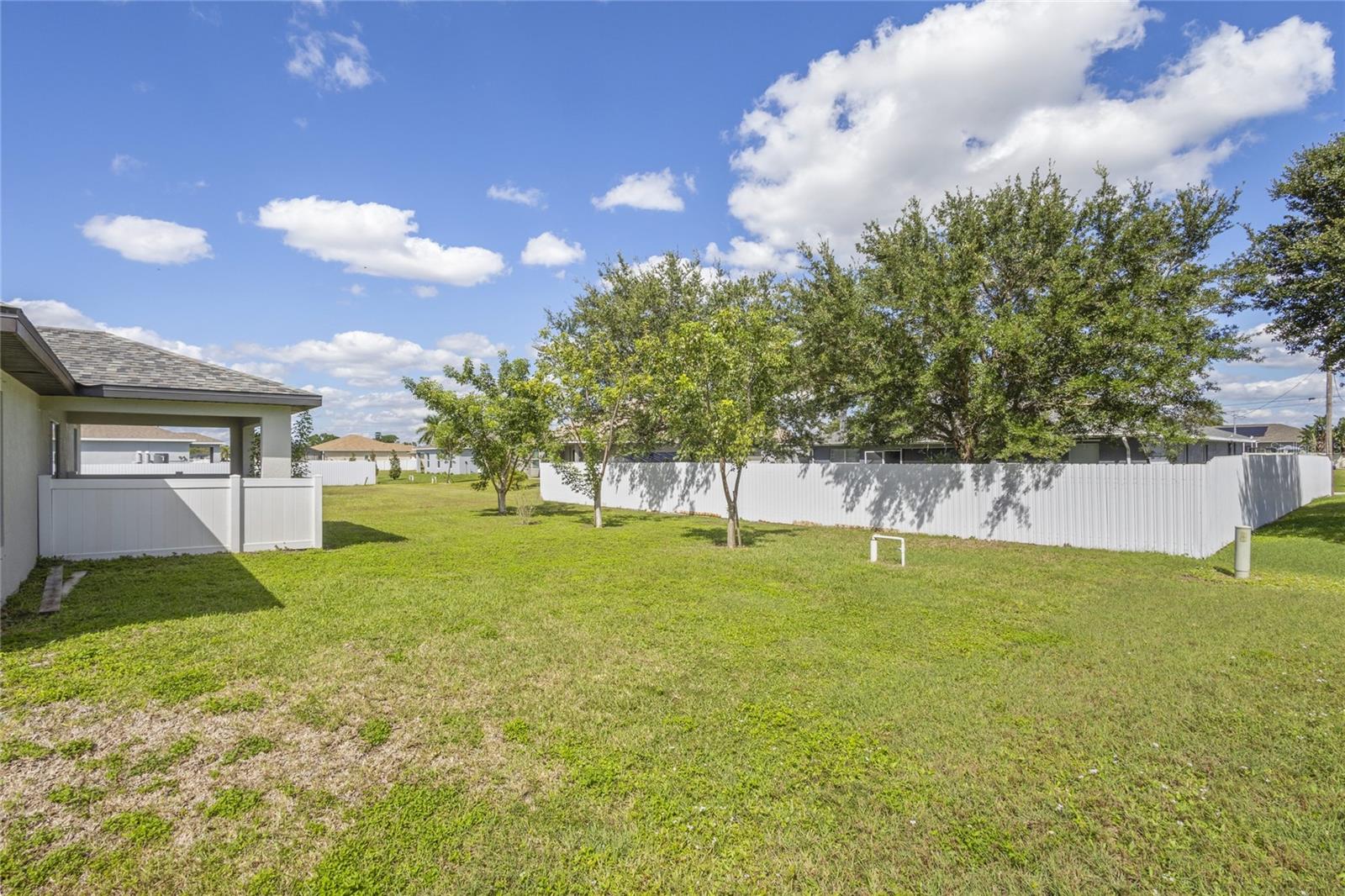 4137 NE 14TH PLACE, Cape Coral, FL 33909