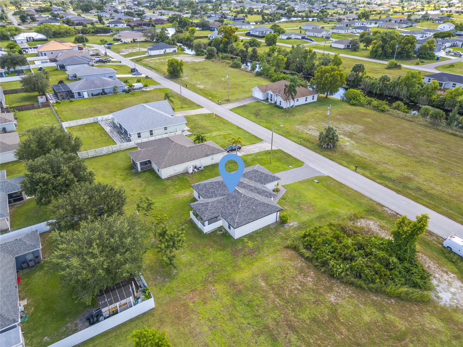 4137 NE 14TH PLACE, Cape Coral, FL 33909