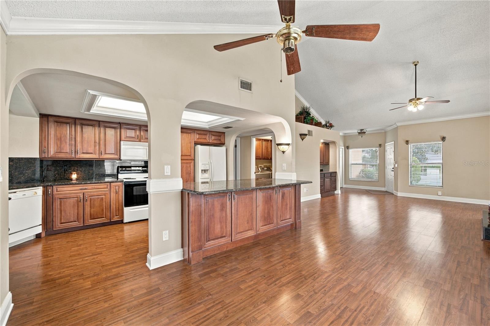 2815 COUNTRYBROOK DRIVE, #11, Palm Harbor, FL 34684