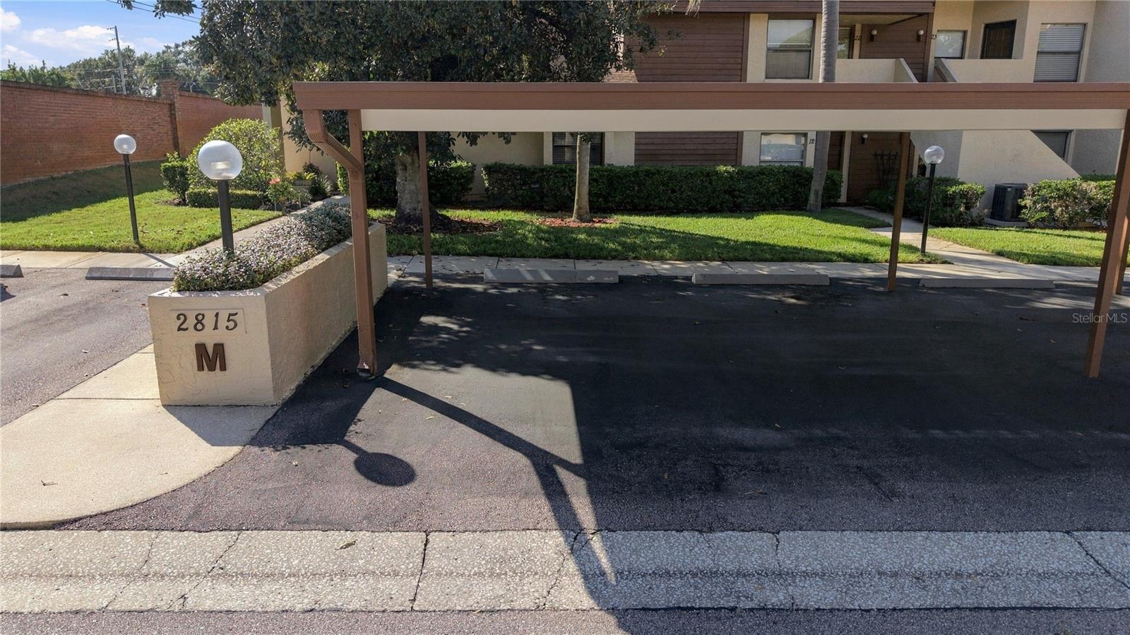 2815 COUNTRYBROOK DRIVE, #11, Palm Harbor, FL 34684