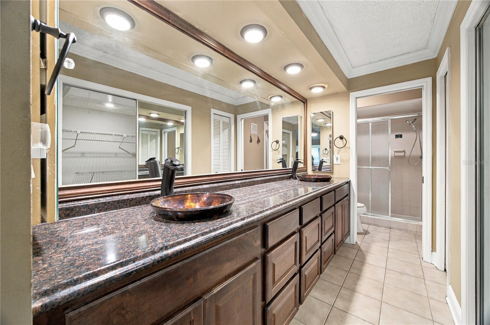 2815 COUNTRYBROOK DRIVE, #11, Palm Harbor, FL 34684
