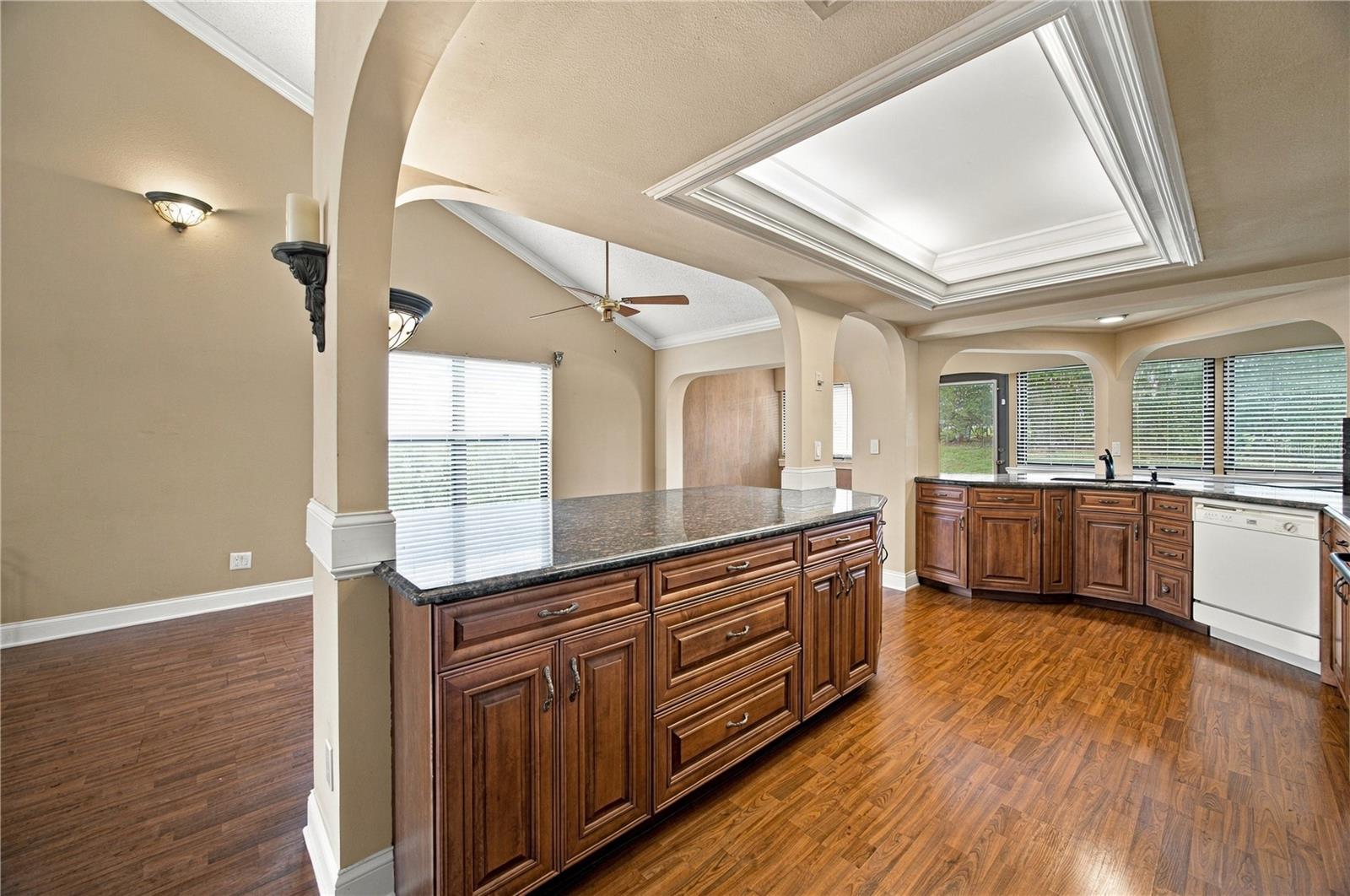 2815 COUNTRYBROOK DRIVE, #11, Palm Harbor, FL 34684