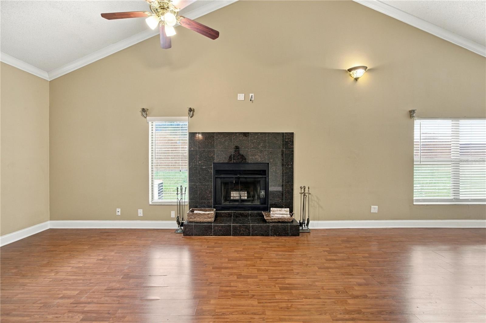 2815 COUNTRYBROOK DRIVE, #11, Palm Harbor, FL 34684