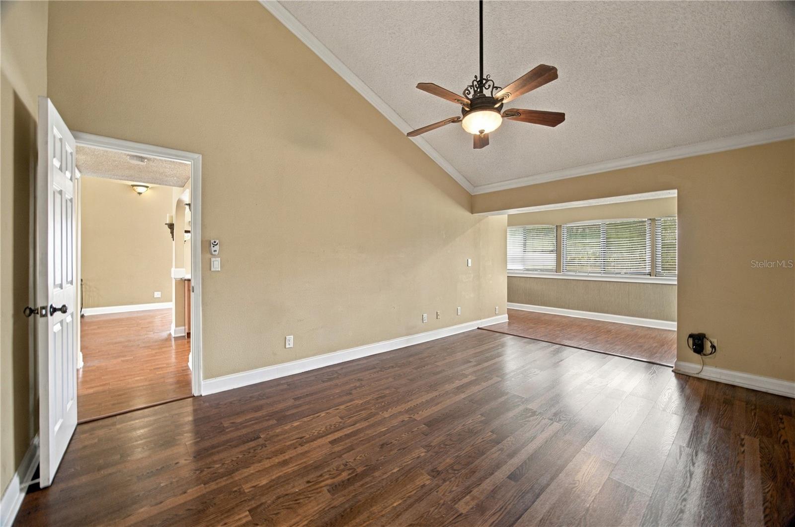 2815 COUNTRYBROOK DRIVE, #11, Palm Harbor, FL 34684