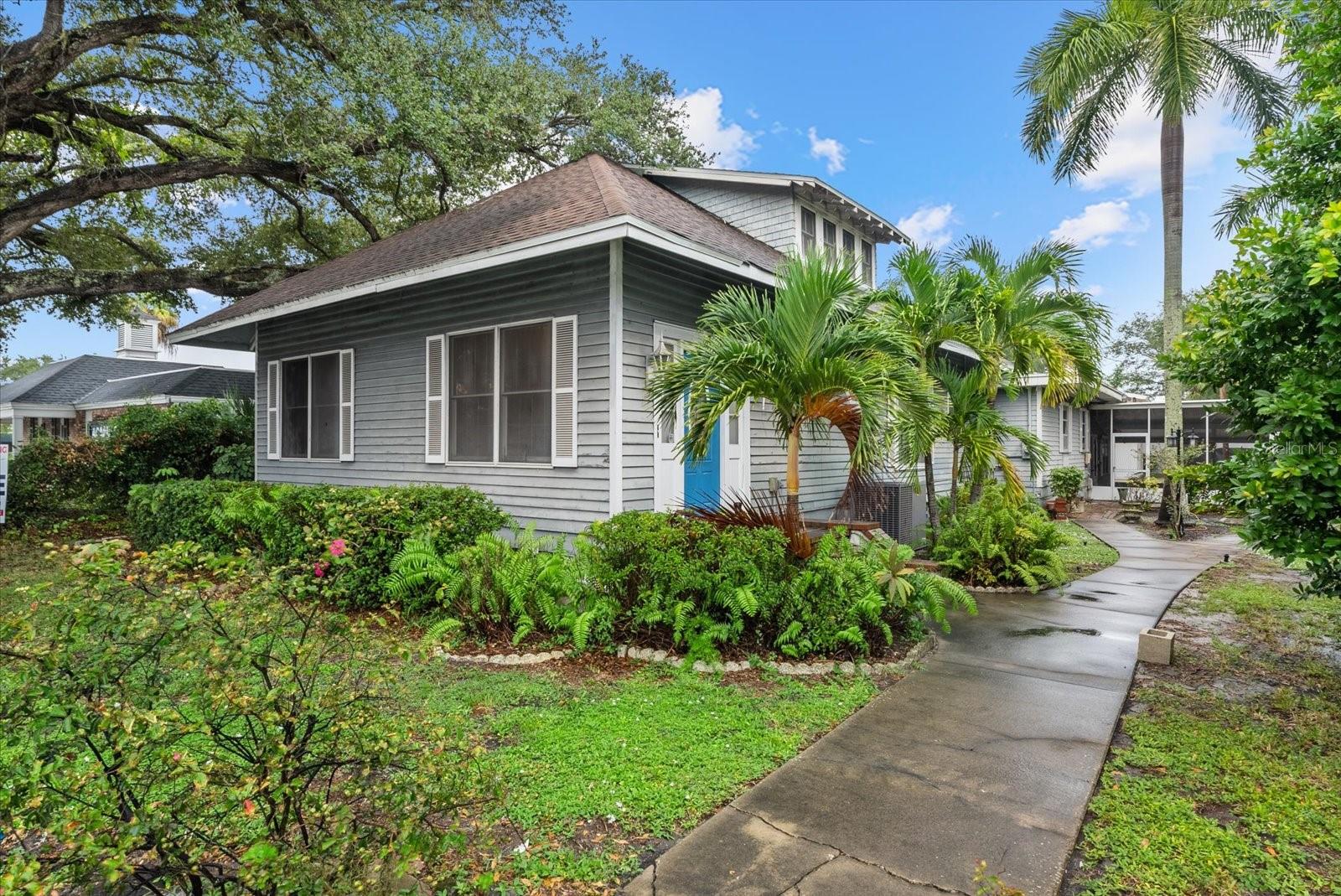 2714 MANATEE AVENUE W, Bradenton, FL 34205