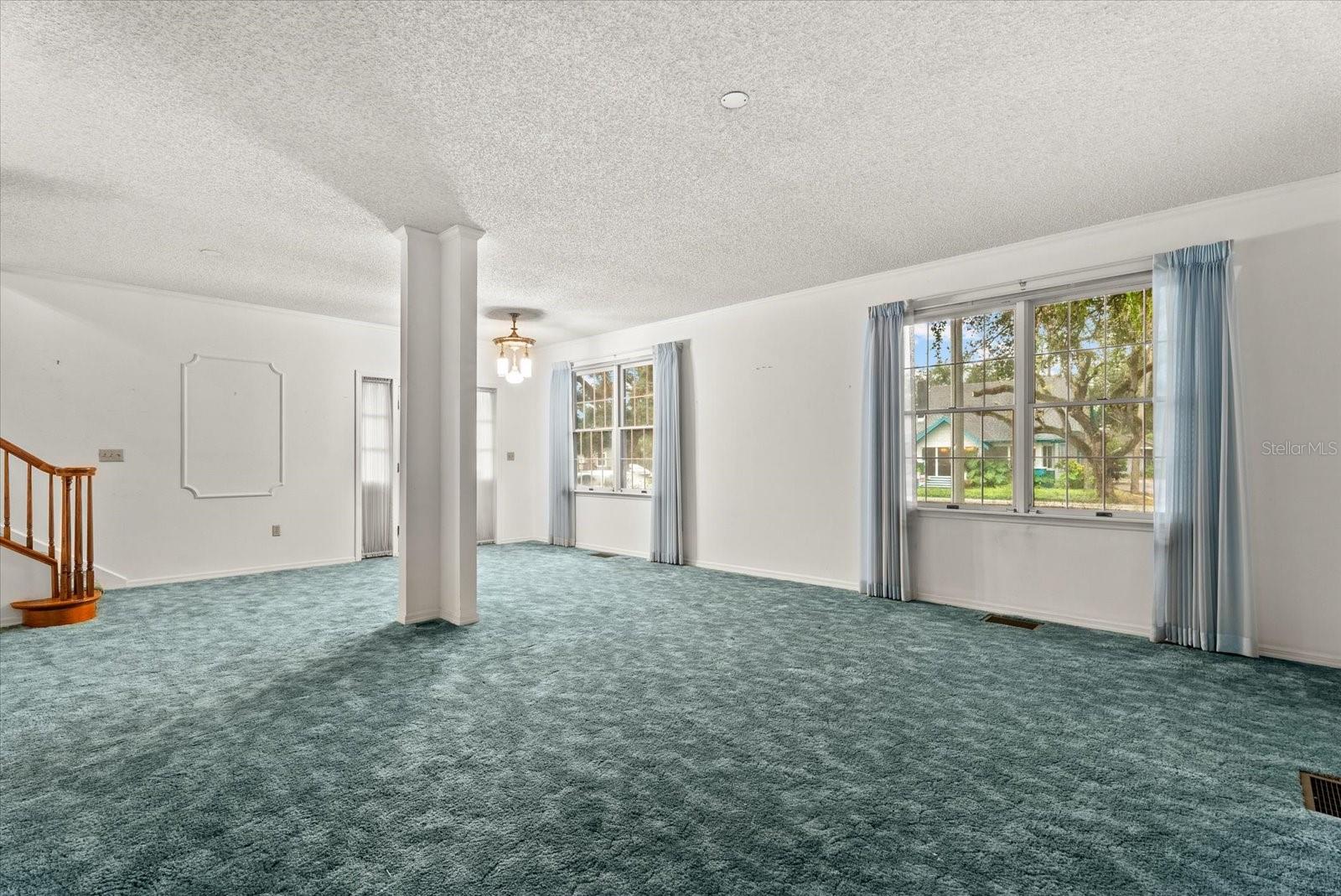 2714 MANATEE AVENUE W, Bradenton, FL 34205 2714 MANATEE AVENUE W, Bradenton, FL 34205