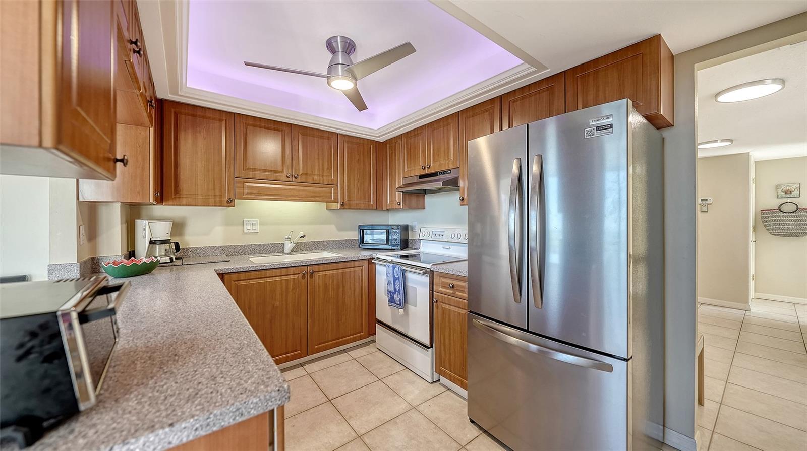 5300 OCEAN BOULEVARD, #301, Sarasota, FL 34242