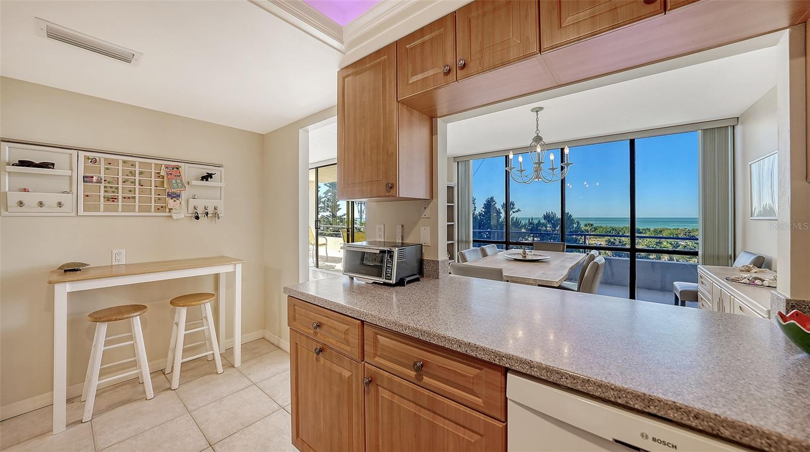 5300 OCEAN BOULEVARD, #301, Sarasota, FL 34242