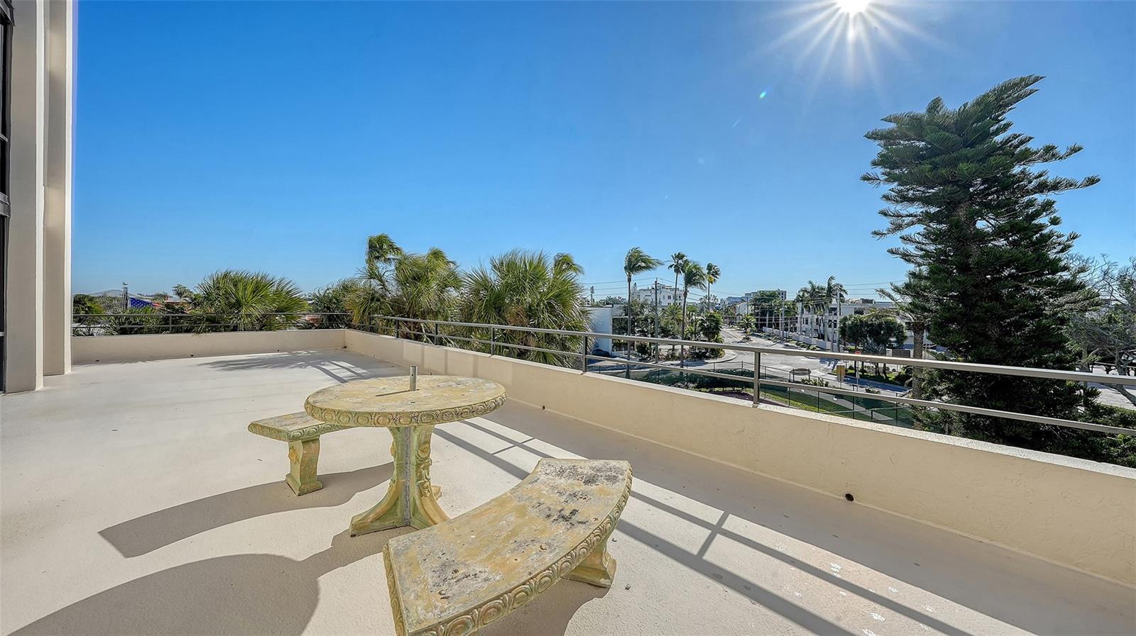 5300 OCEAN BOULEVARD, #301, Sarasota, FL 34242