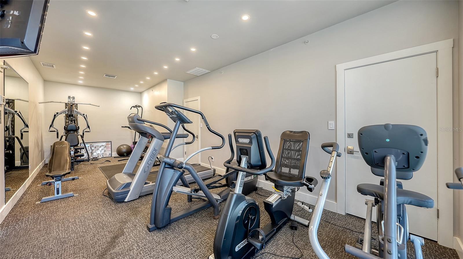 5300 OCEAN BOULEVARD, #301, Sarasota, FL 34242