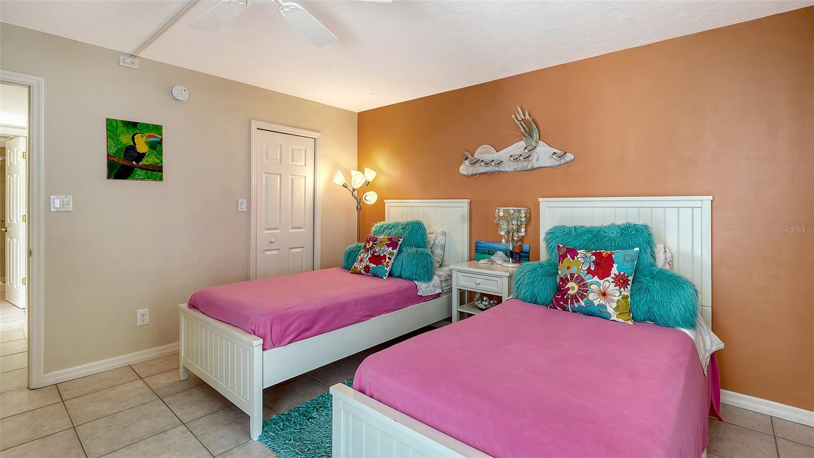 5300 OCEAN BOULEVARD, #301, Sarasota, FL 34242