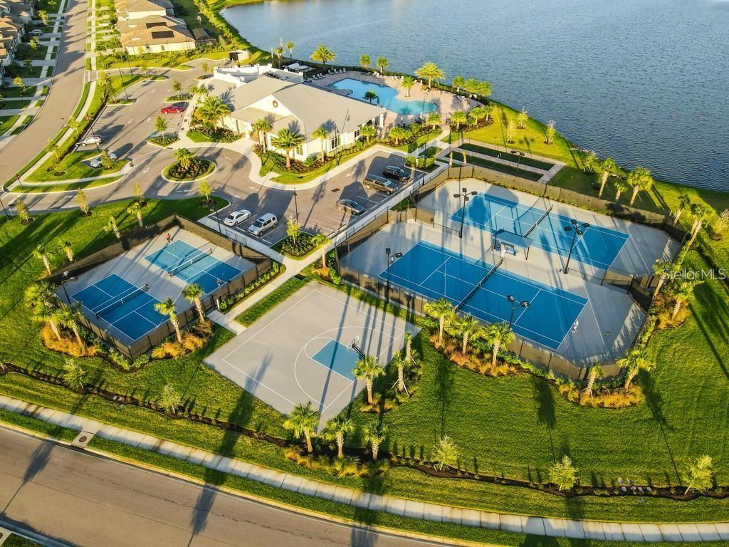 17430 POLO TRAIL, Bradenton, FL 34211