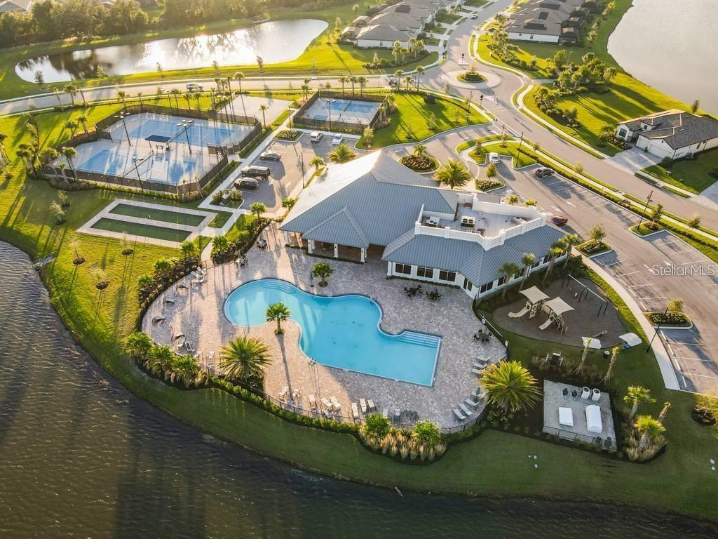 17430 POLO TRAIL, Bradenton, FL 34211