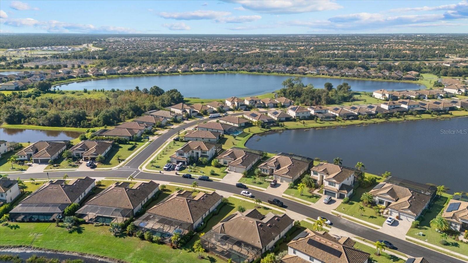 17430 POLO TRAIL, Bradenton, FL 34211