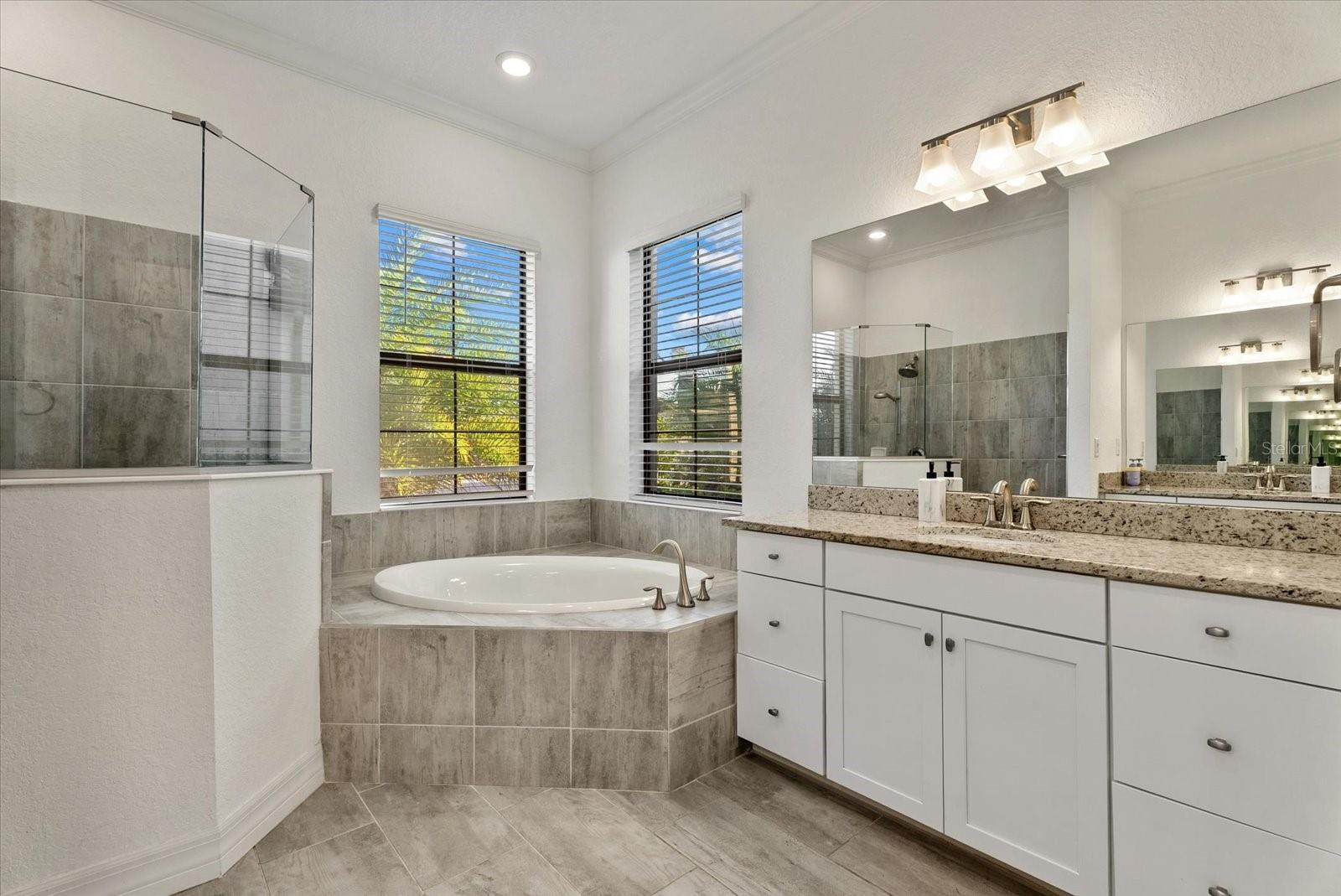 17430 POLO TRAIL, Bradenton, FL 34211