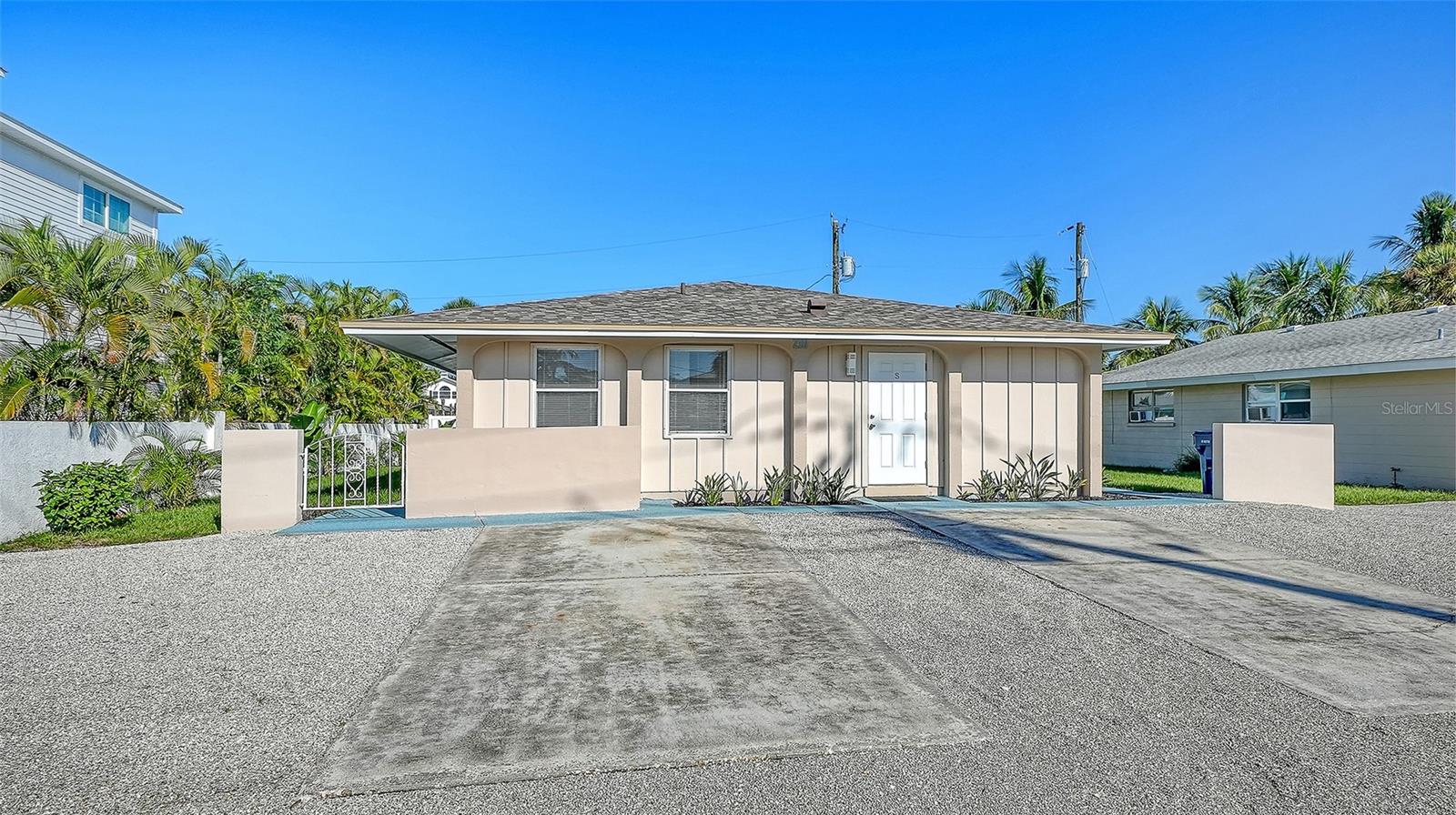 210 66TH STREET, Holmes Beach, FL 34217