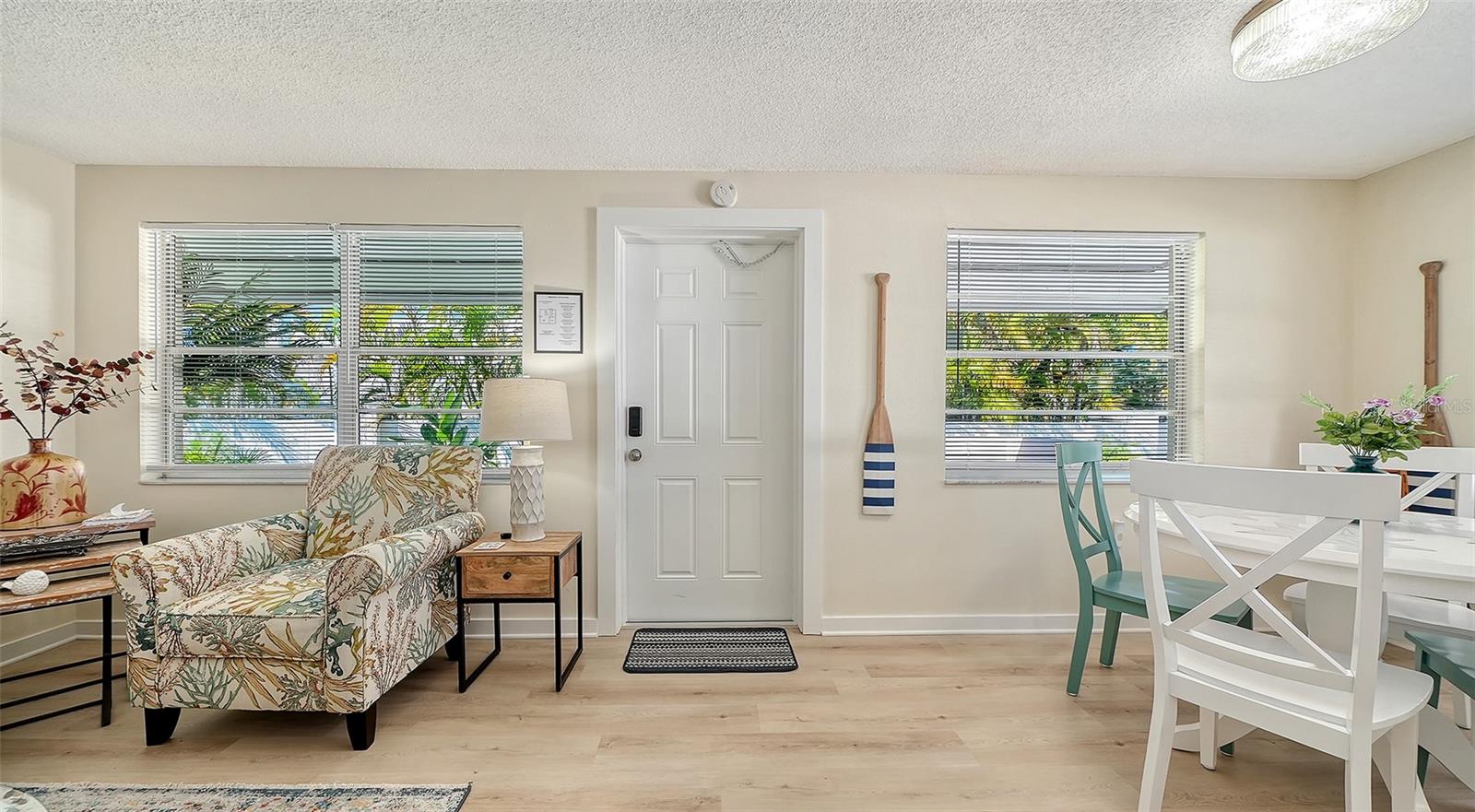 210 66TH STREET, Holmes Beach, FL 34217