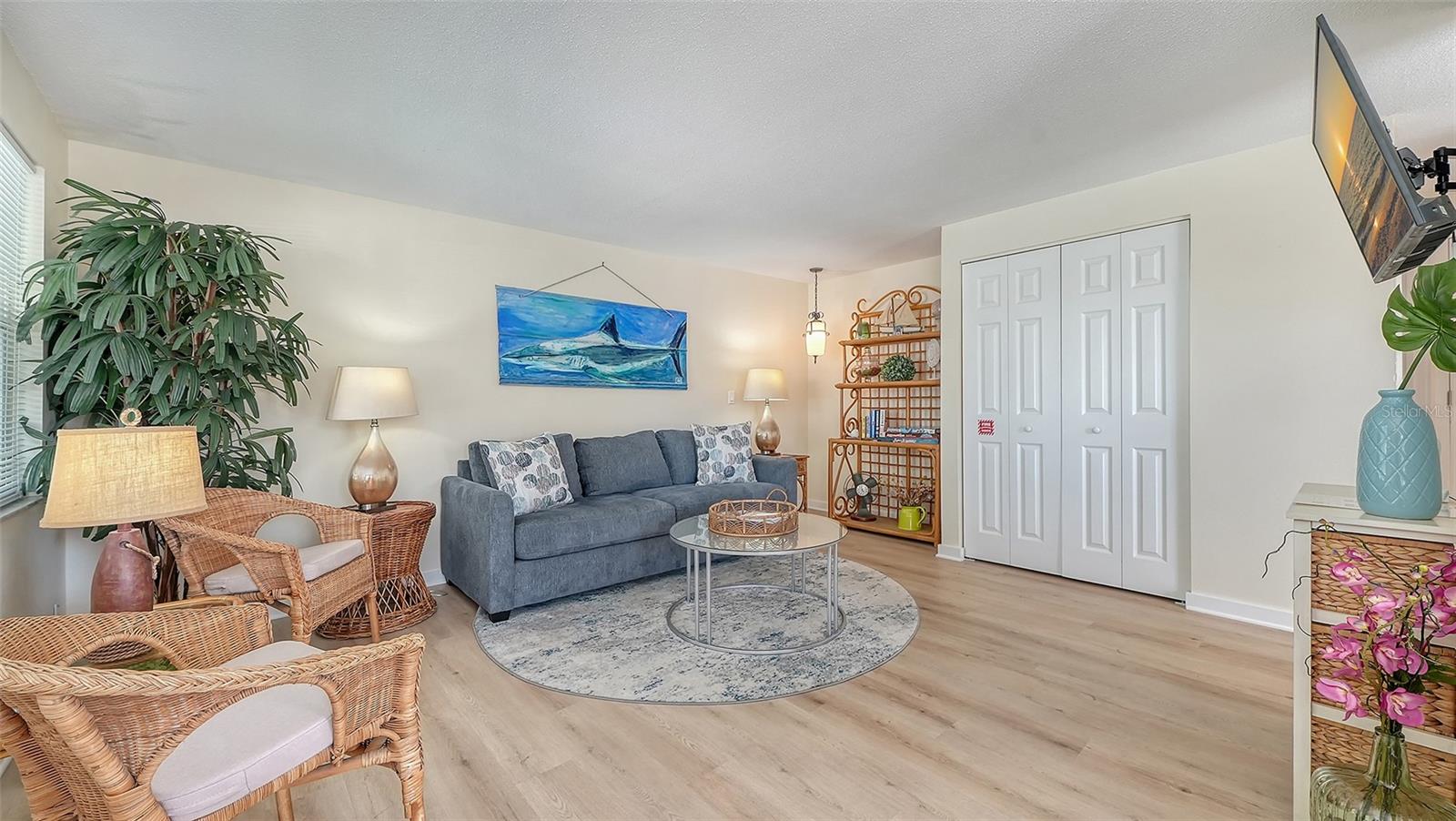 210 66TH STREET, Holmes Beach, FL 34217