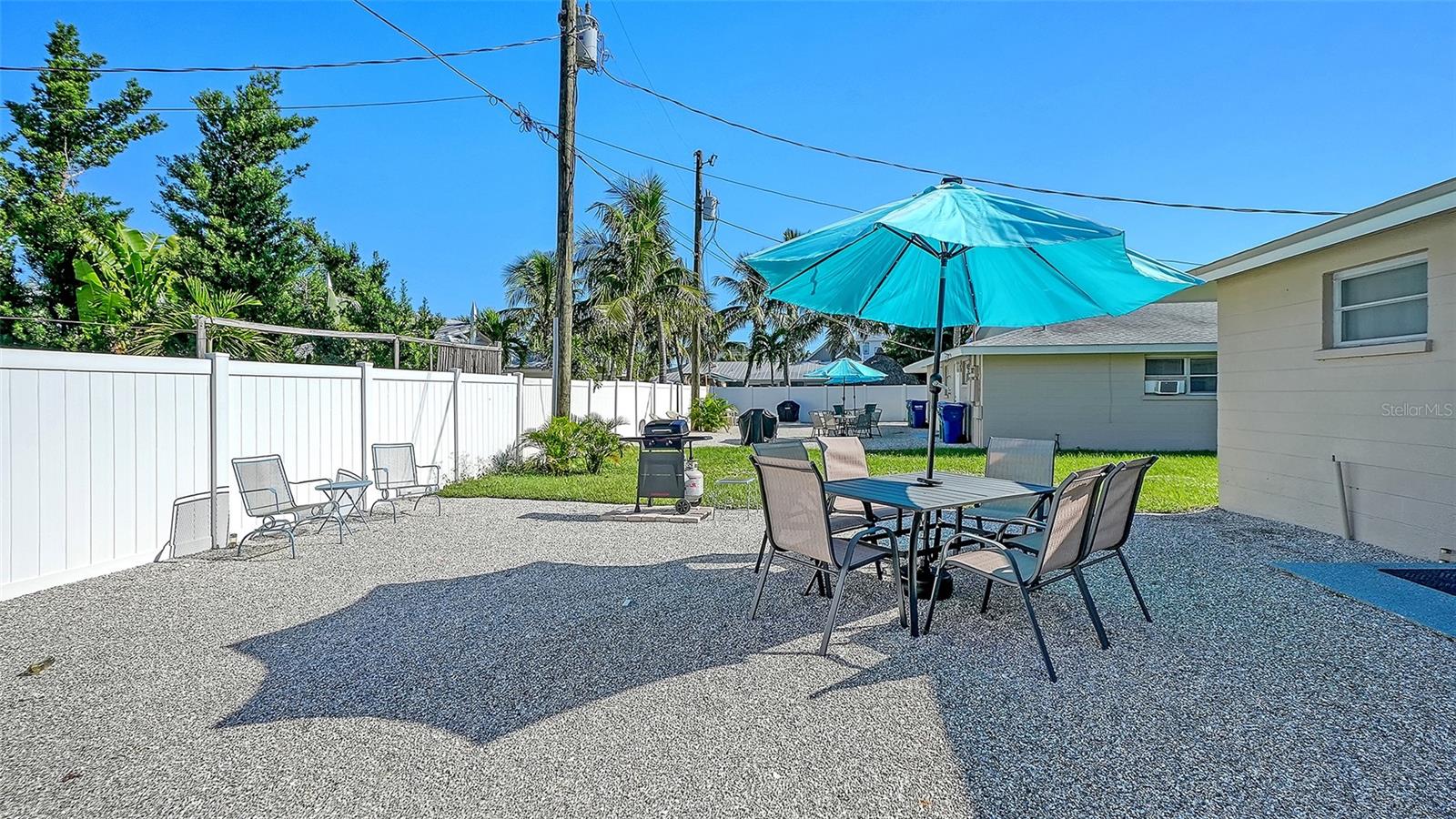 210 66TH STREET, Holmes Beach, FL 34217