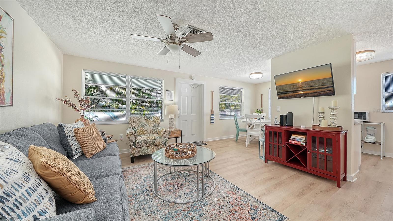 210 66TH STREET, Holmes Beach, FL 34217
