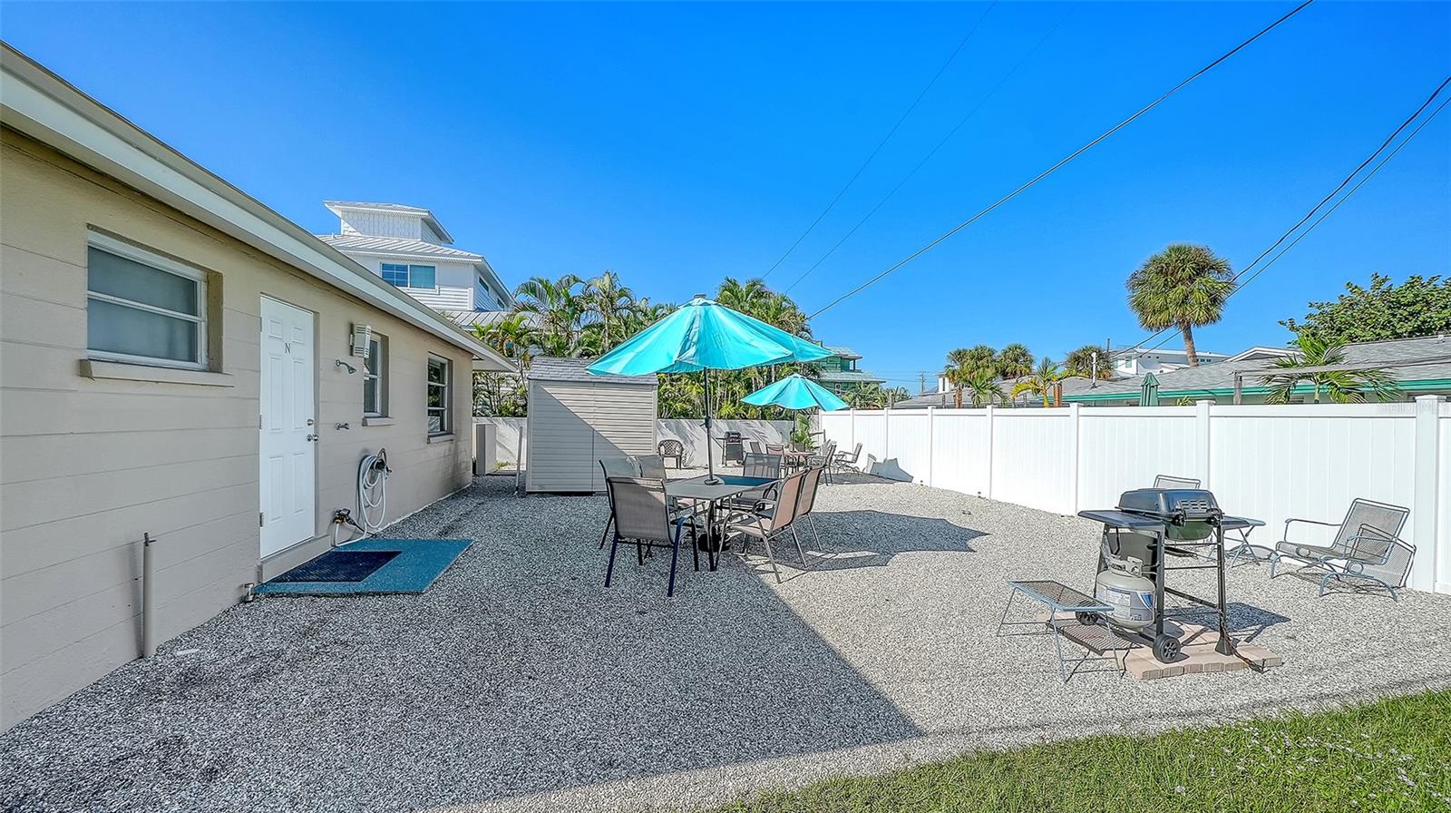 210 66TH STREET, Holmes Beach, FL 34217