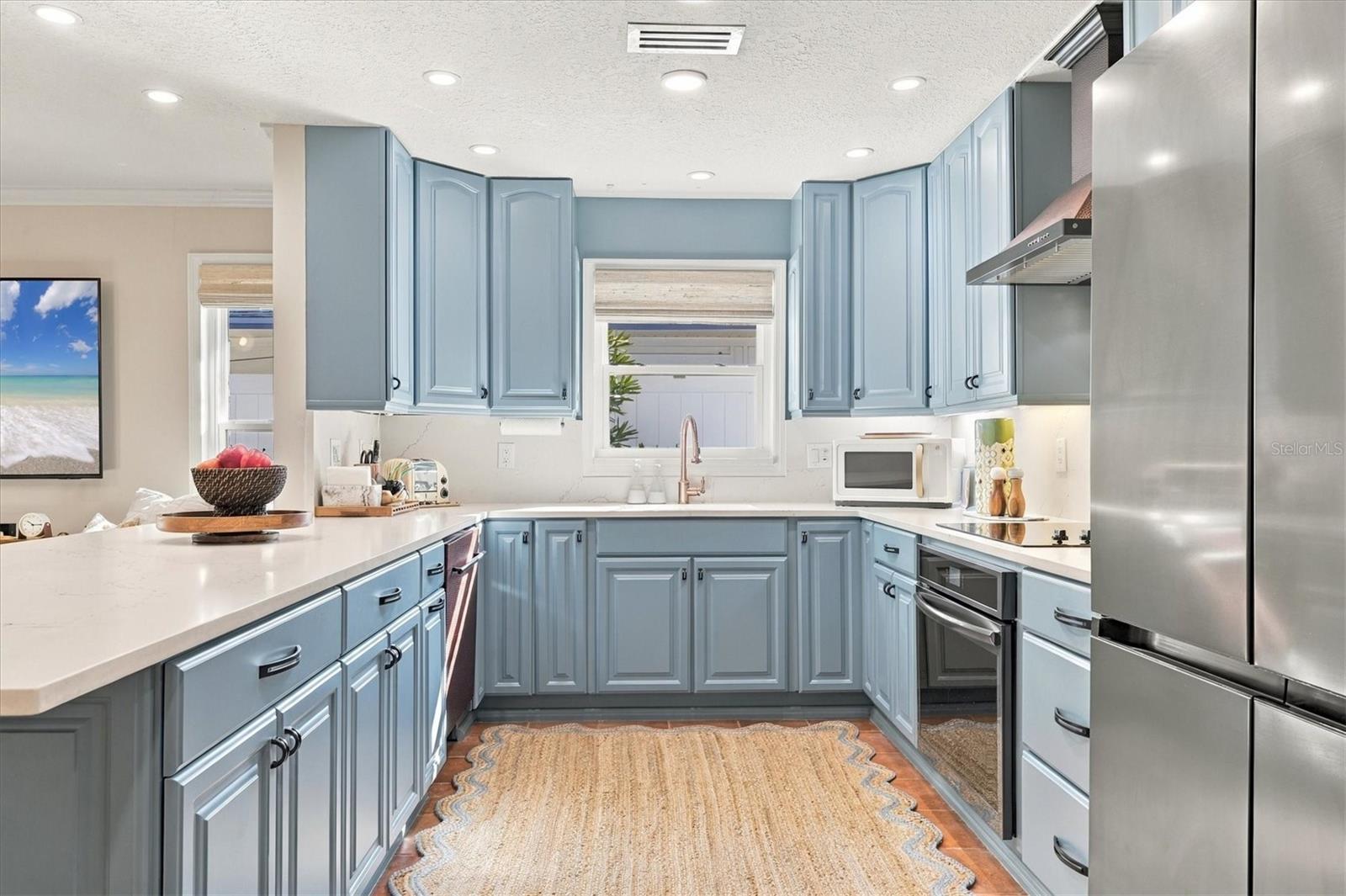 2557 TEMPLE STREET, Sarasota, FL 34239