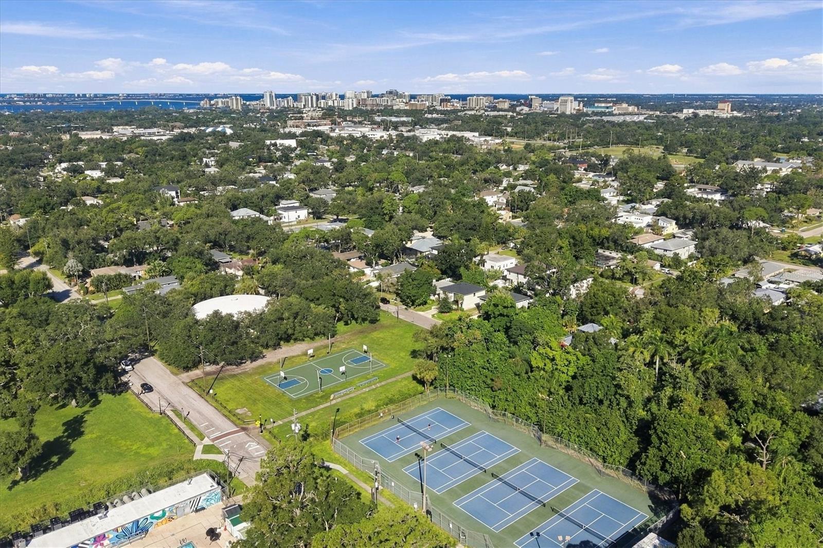2557 TEMPLE STREET, Sarasota, FL 34239