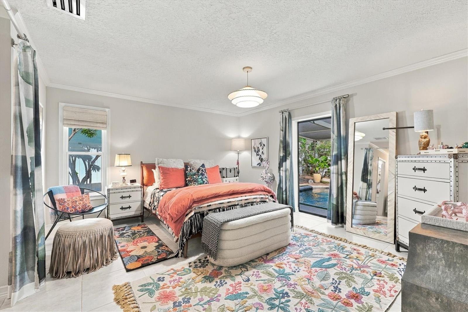 2557 TEMPLE STREET, Sarasota, FL 34239
