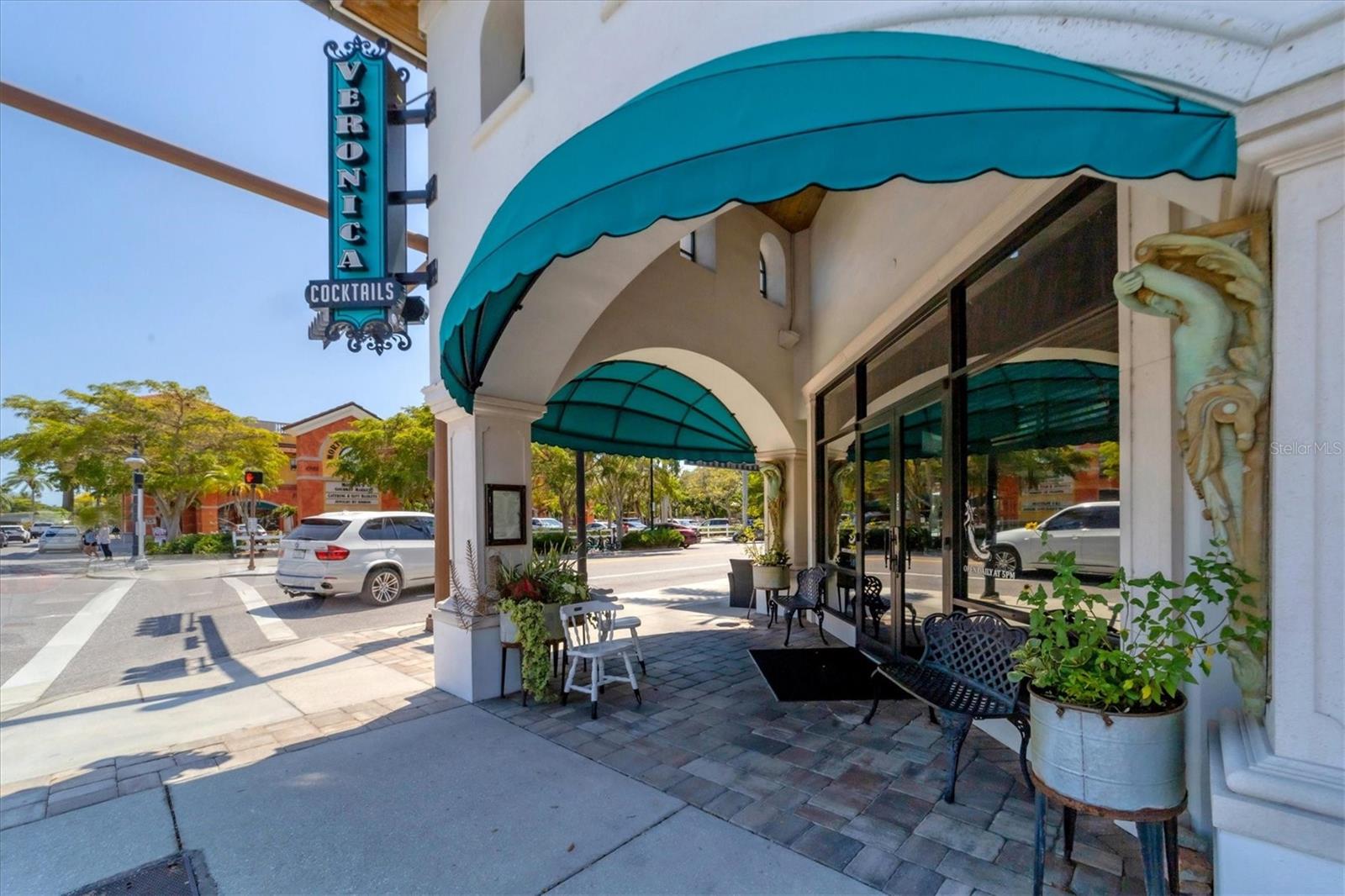 2557 TEMPLE STREET, Sarasota, FL 34239