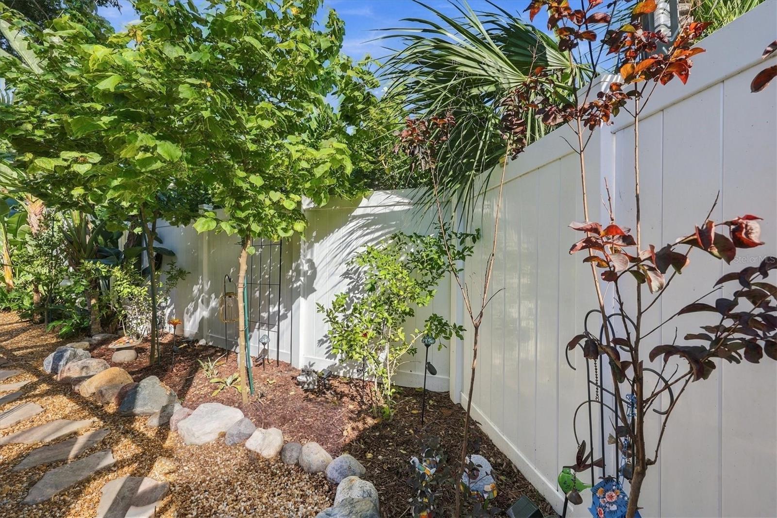 2557 TEMPLE STREET, Sarasota, FL 34239