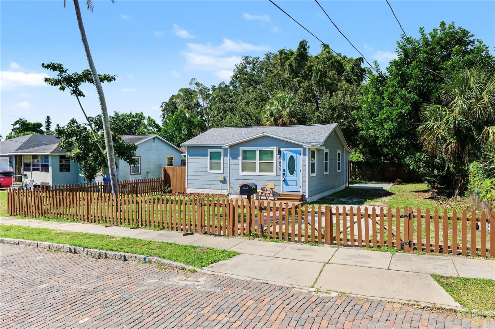 1815 12TH STREET S, St Petersburg, FL 33705