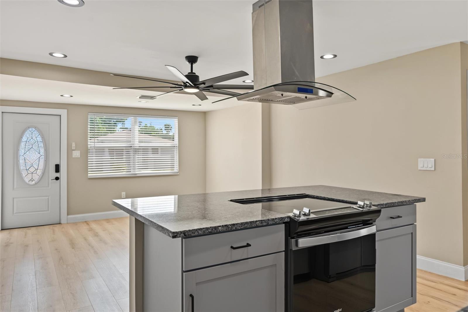 1815 12TH STREET S, St Petersburg, FL 33705
