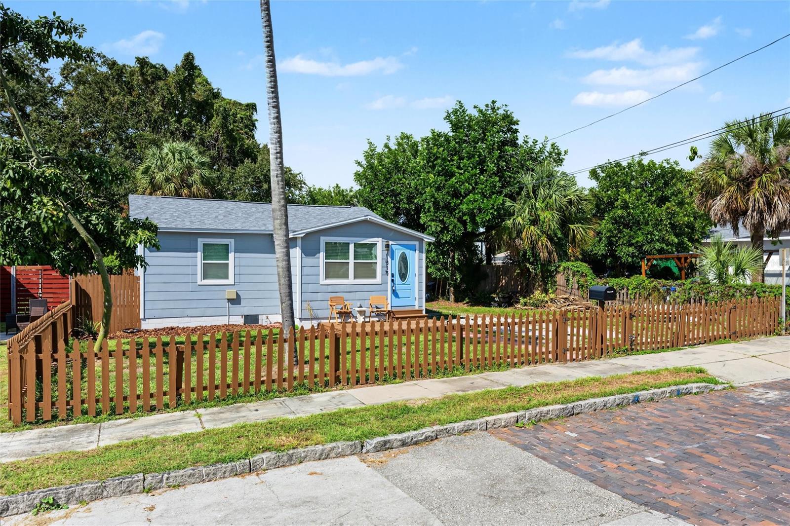 1815 12TH STREET S, St Petersburg, FL 33705