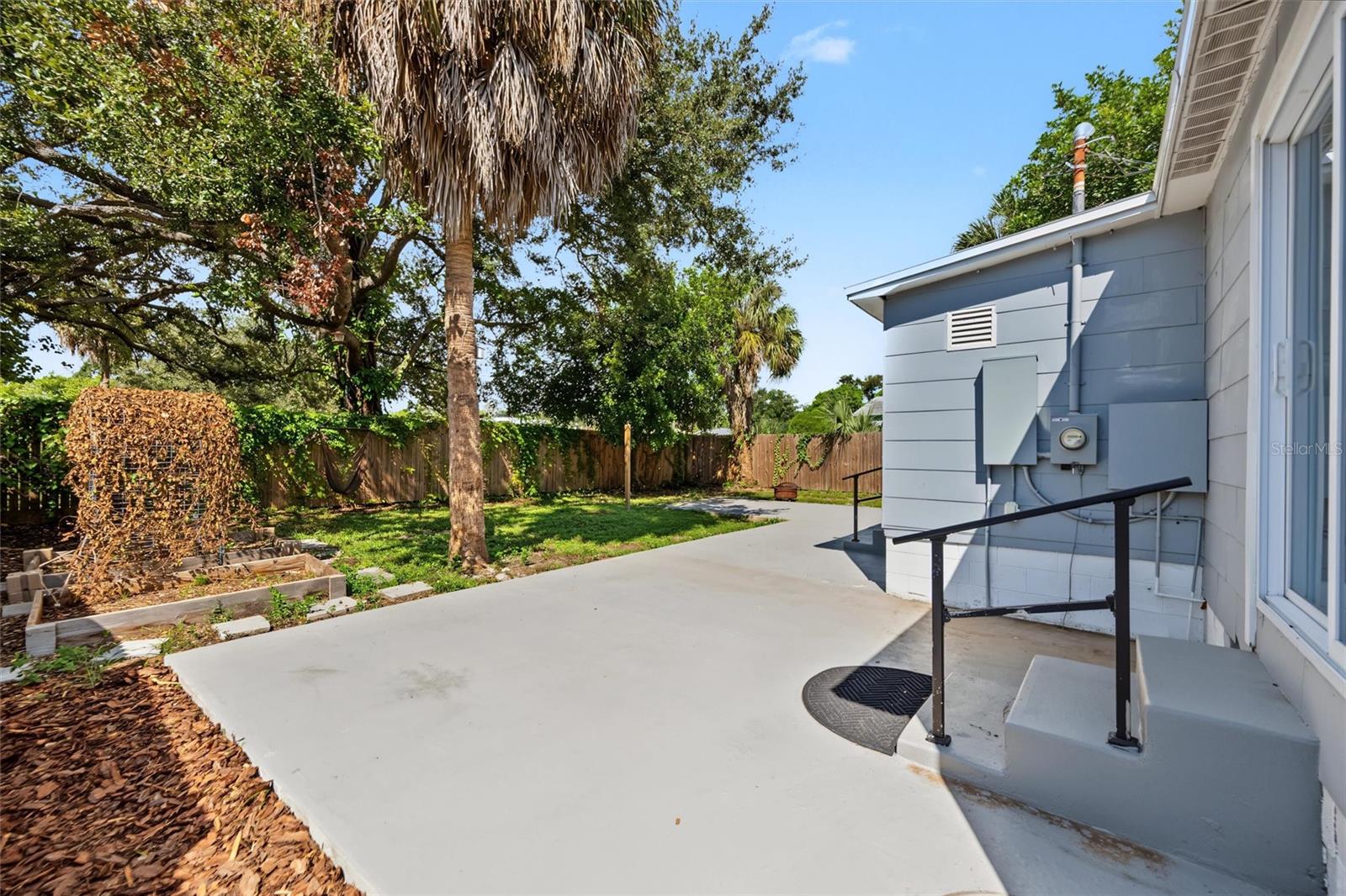 1815 12TH STREET S, St Petersburg, FL 33705
