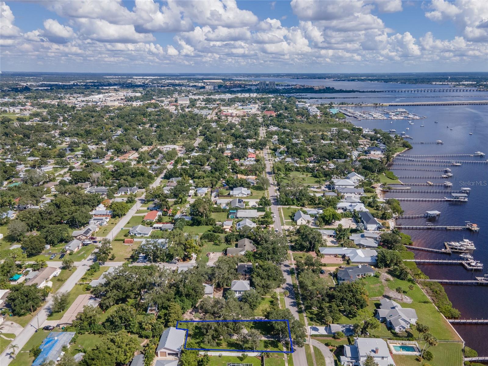 1706 4TH STREET W, Palmetto, FL 34221
