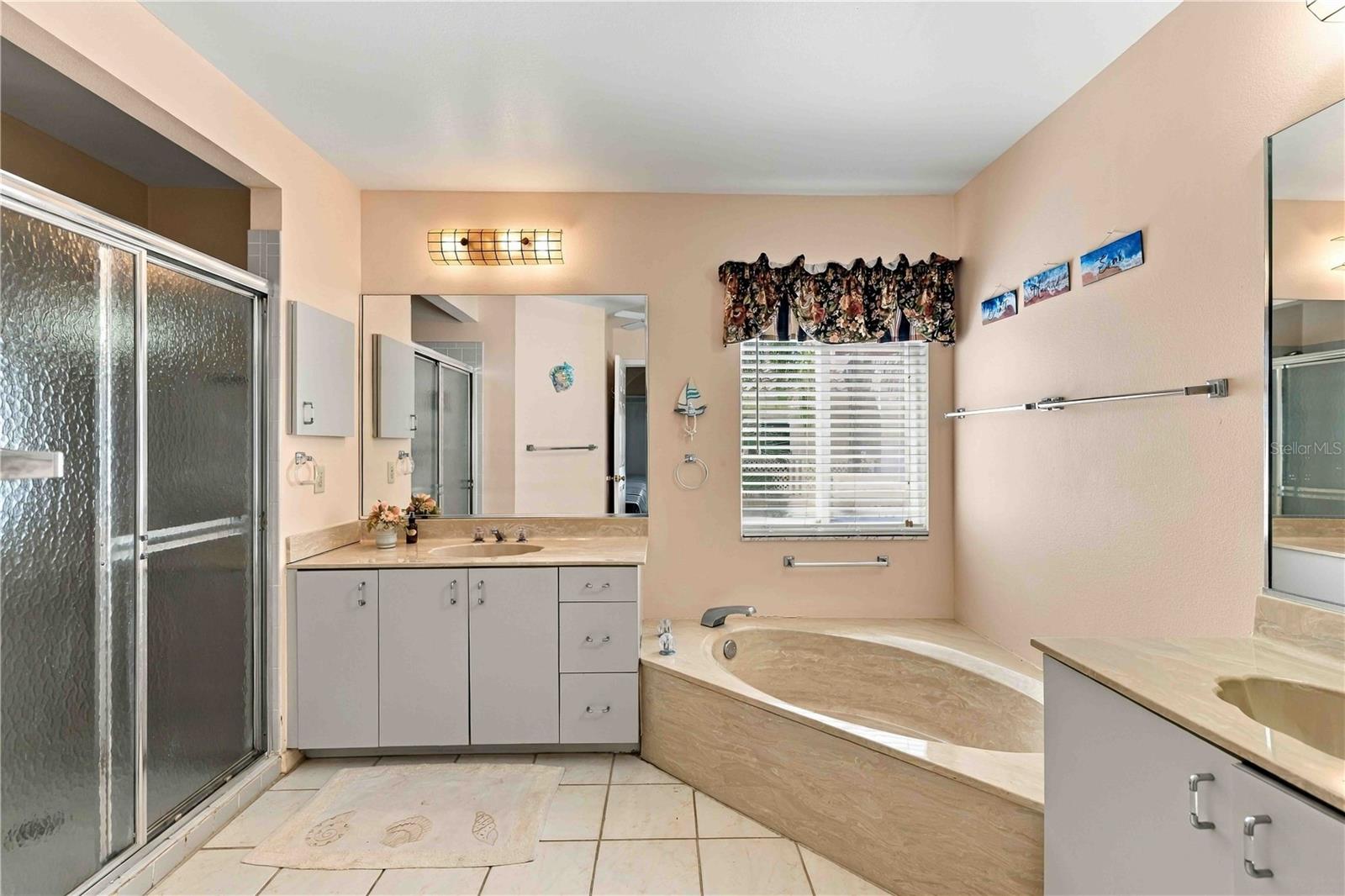 6101 34TH STREET W, #22H, Bradenton, FL 34210