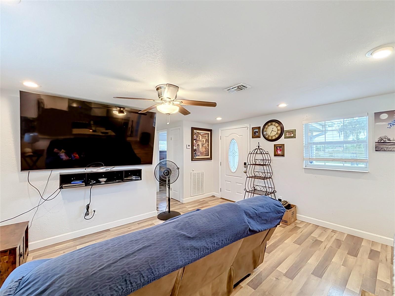1006 SE 2ND STREET, Mulberry, FL 33860
