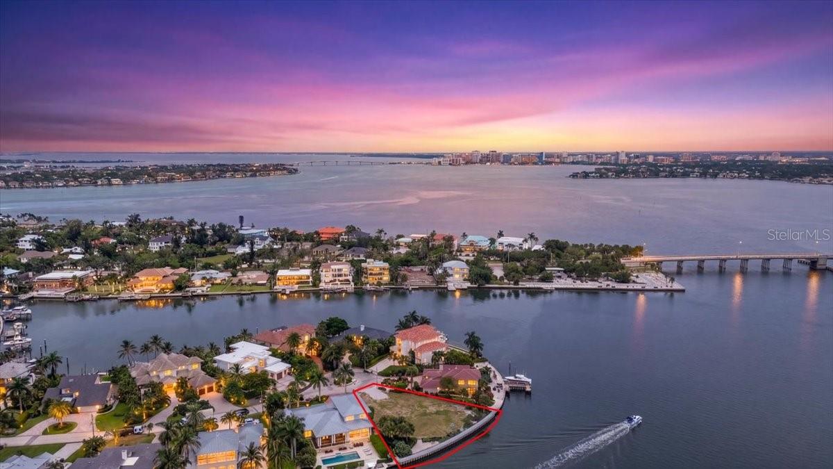 894 FREELING DRIVE, Sarasota, FL 34242