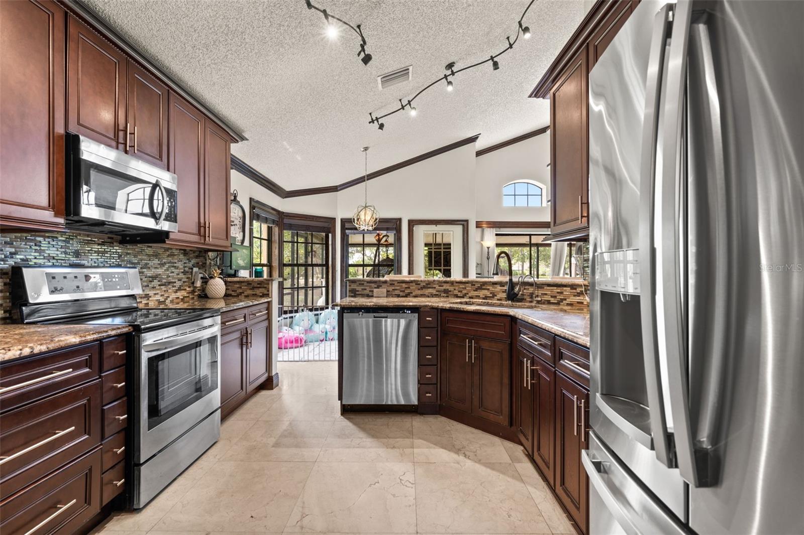 1009 45TH STREET E, Bradenton, FL 34208
