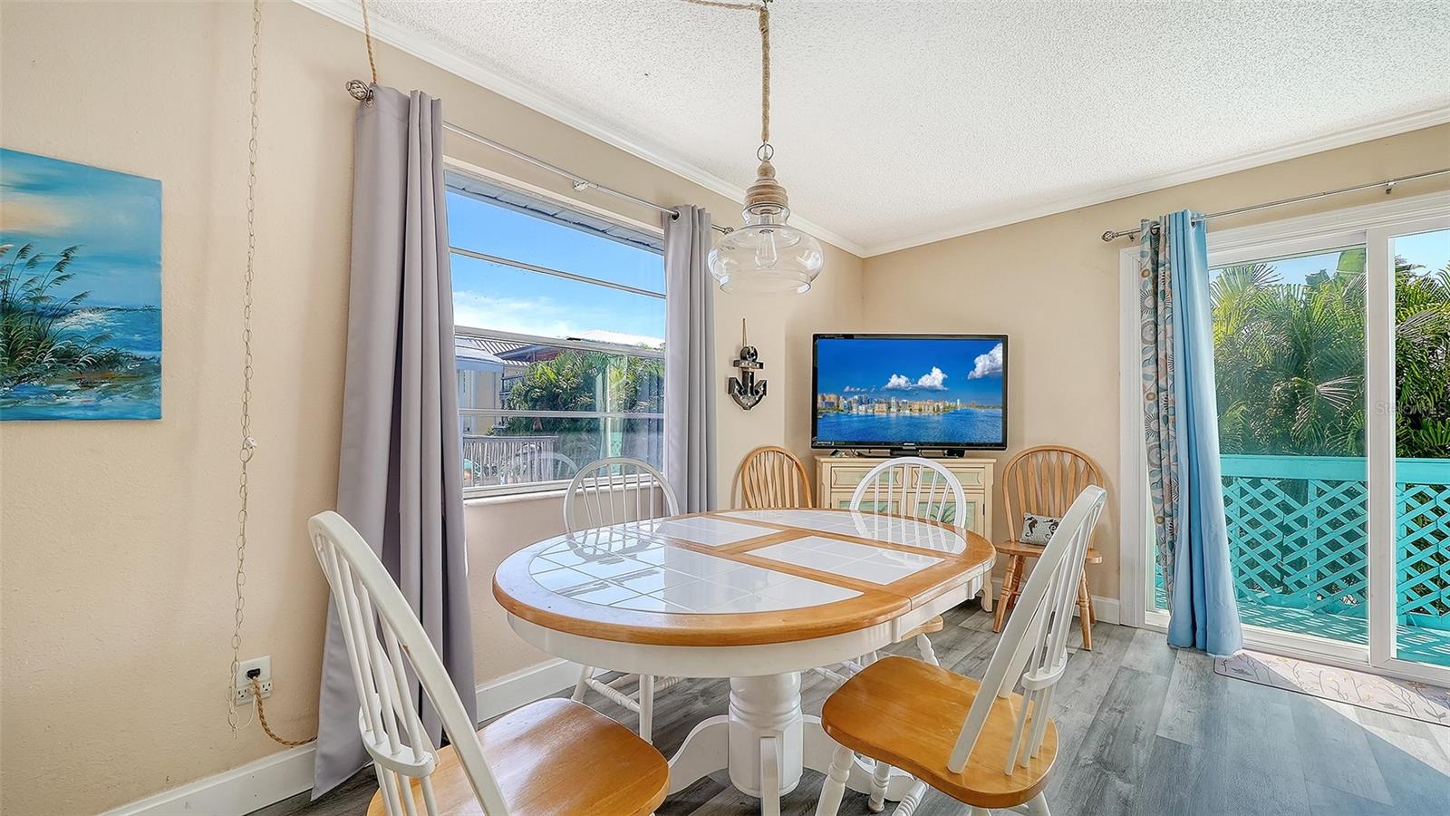 Unit B, Dining Room.
