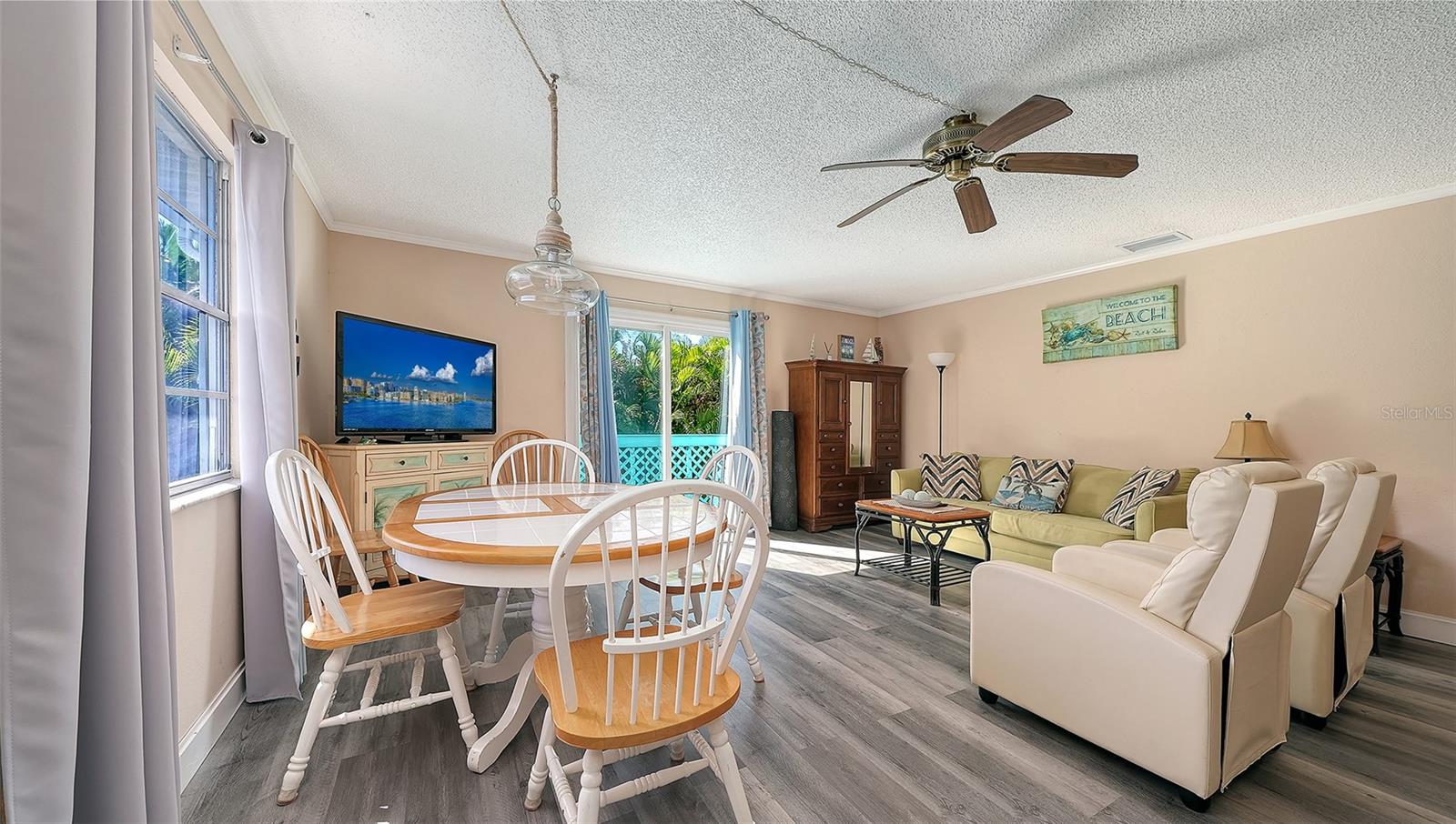 Unit B, Living/Dining Room combination.