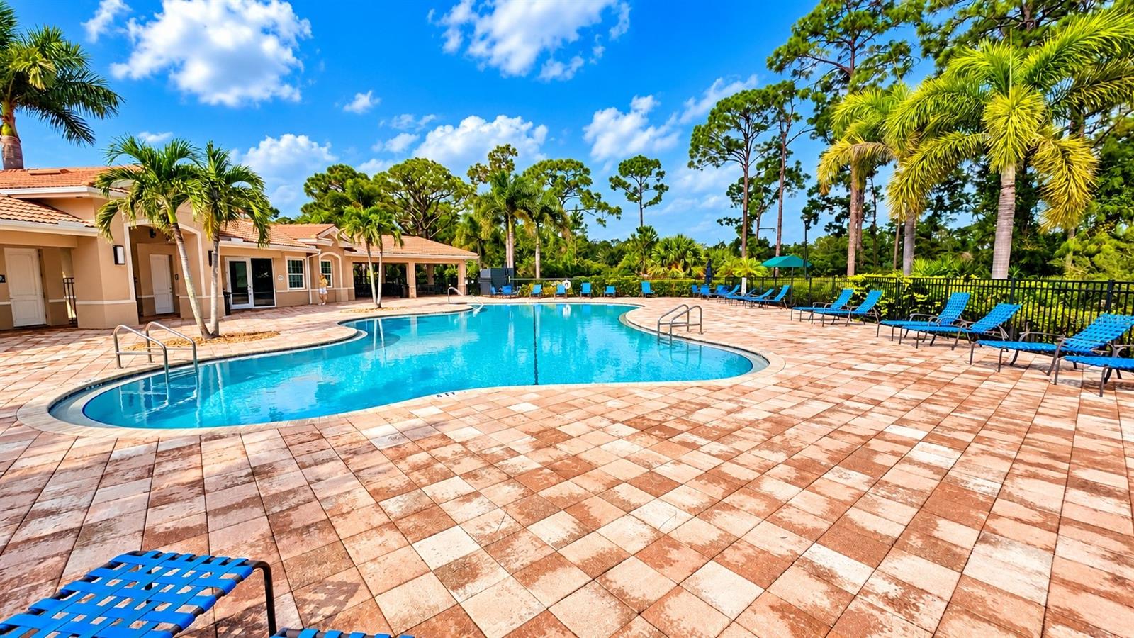 11455 BLACKFIN STREET, Venice, FL 34292