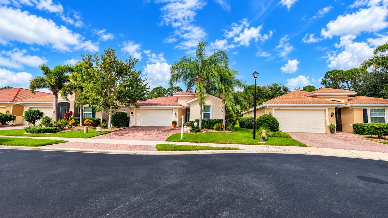 11455 BLACKFIN STREET, Venice, FL 34292 11455 BLACKFIN STREET, Venice, FL 34292